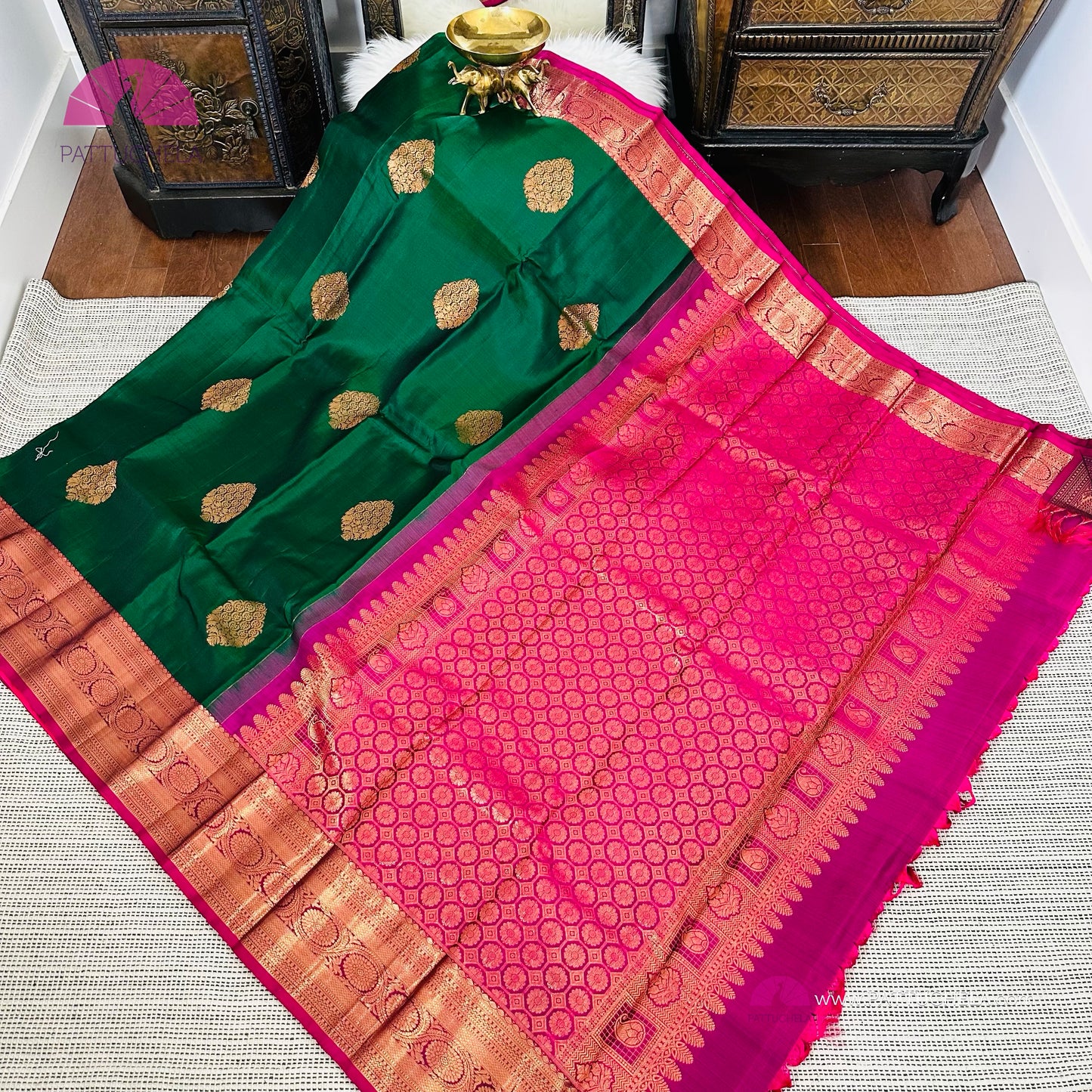 Green Kanchipuram Handloom SilK MARK CERTIFIED Saree with Majenta zari borders