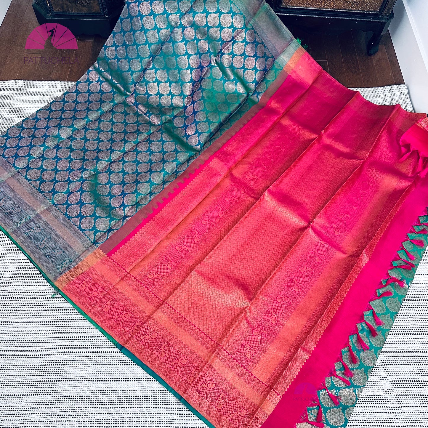 Peacock Blue Kanchipuram Handloom SILK MARK CERTIFIED Saree with brocade weaves