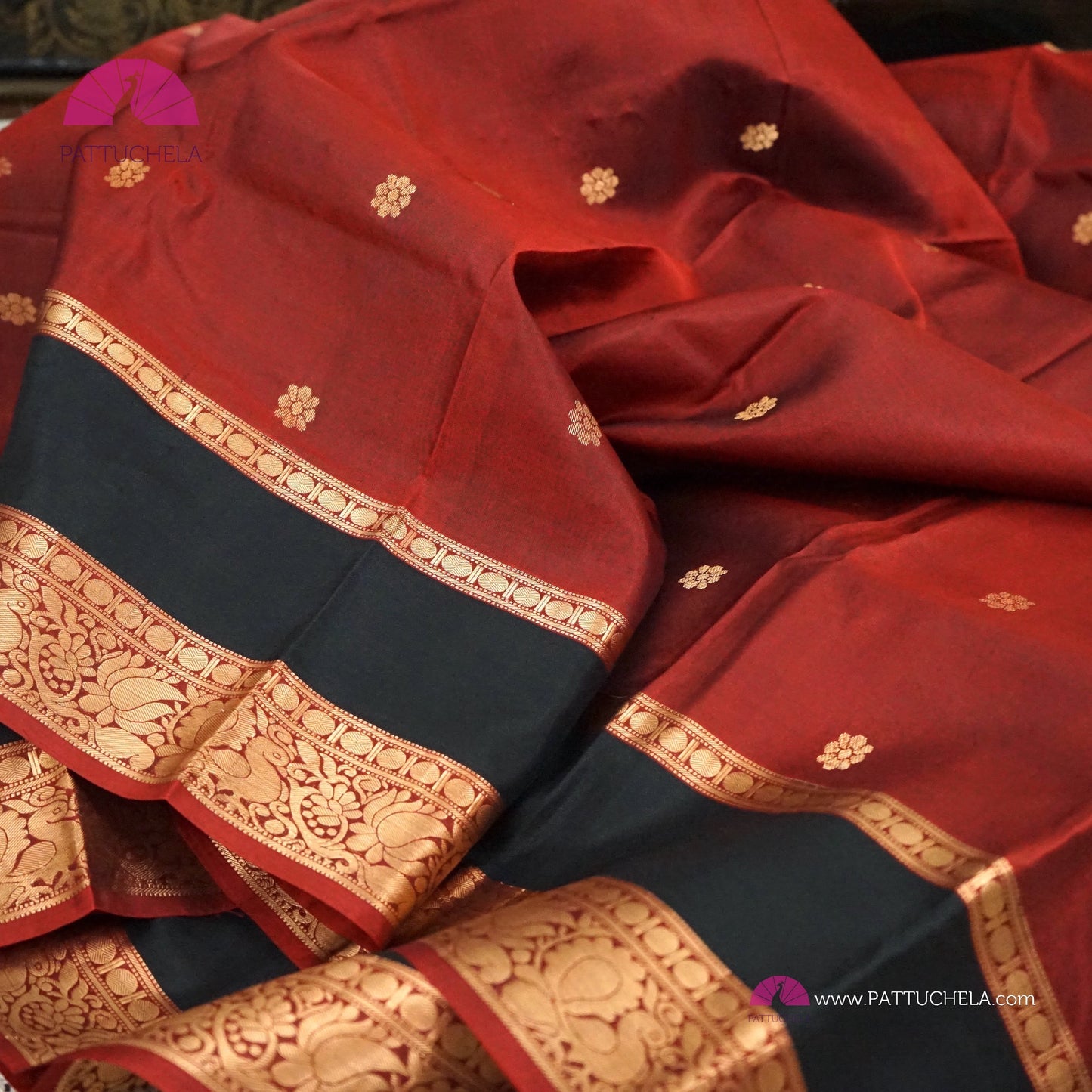 Maroon Red Pure Kanchipuram Silk Saree with beautiful Black Contrast Zari Bentex Border | Classic Kanchipuram Design | Wedding Saree | SILK MARK CERTIFIED | Kanjivaram Silks