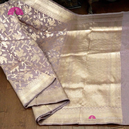 Pure Banarasi Katan Jangala handloom Silk in beautiful Pastel Mauve Color