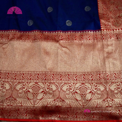 Pure Banarasi Munga Handwoven Soft Silk Saree in Midnight Blue with Red combo