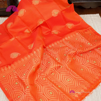 Blaze Orange Pure Kanchipuram Borderless Soft Silk Saree with Paisely Zari Motifs | Borderless Saree | Party Wear | SILK MARK CERTIFIED | Kanjivaram Silks