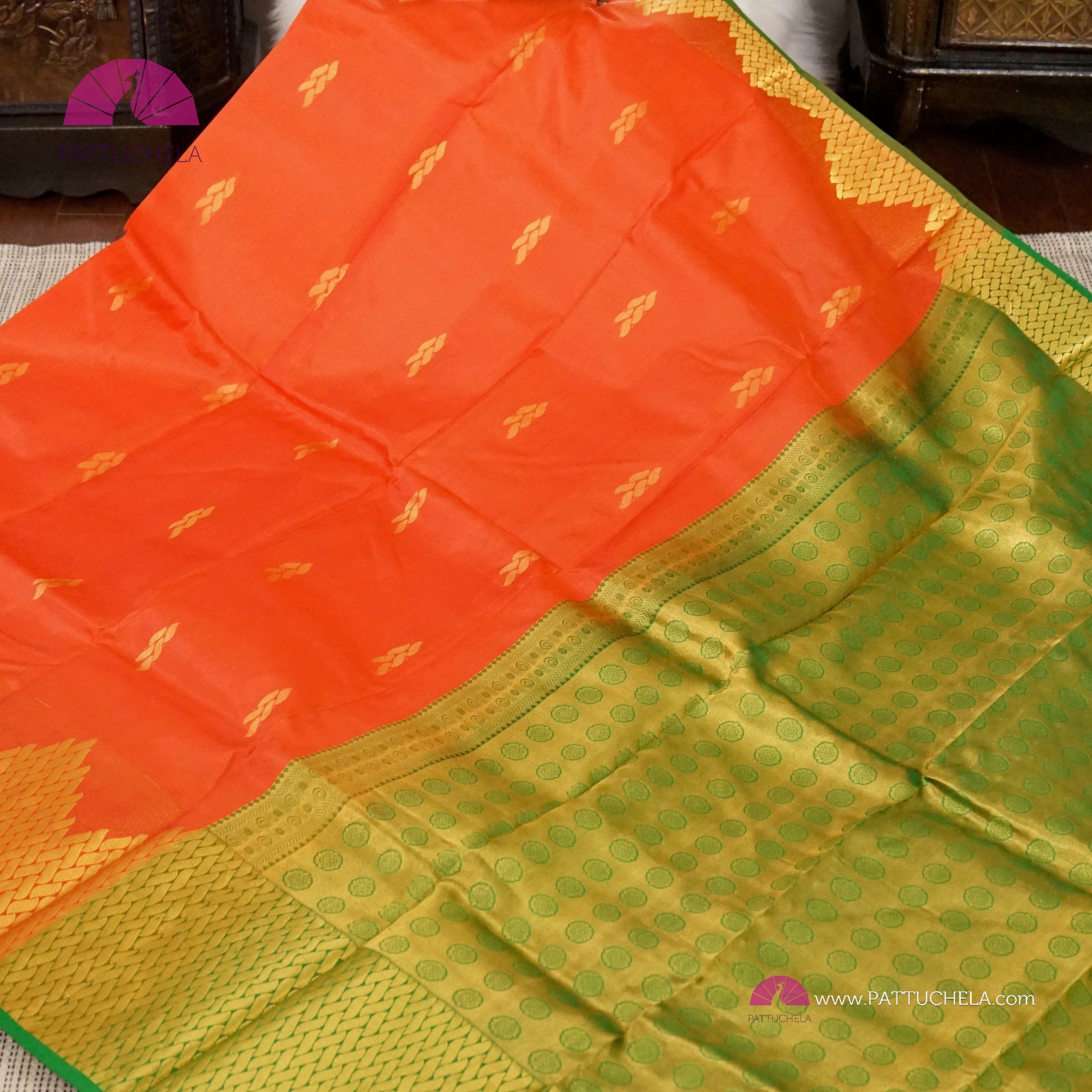 Buy PITHAVADIWALA Self Design Temple Border Woven Solid Kanjivaram  Dharmavaram Jacquard Pure Silk Saree BROWN1 Online at Best Prices in India  - JioMart.