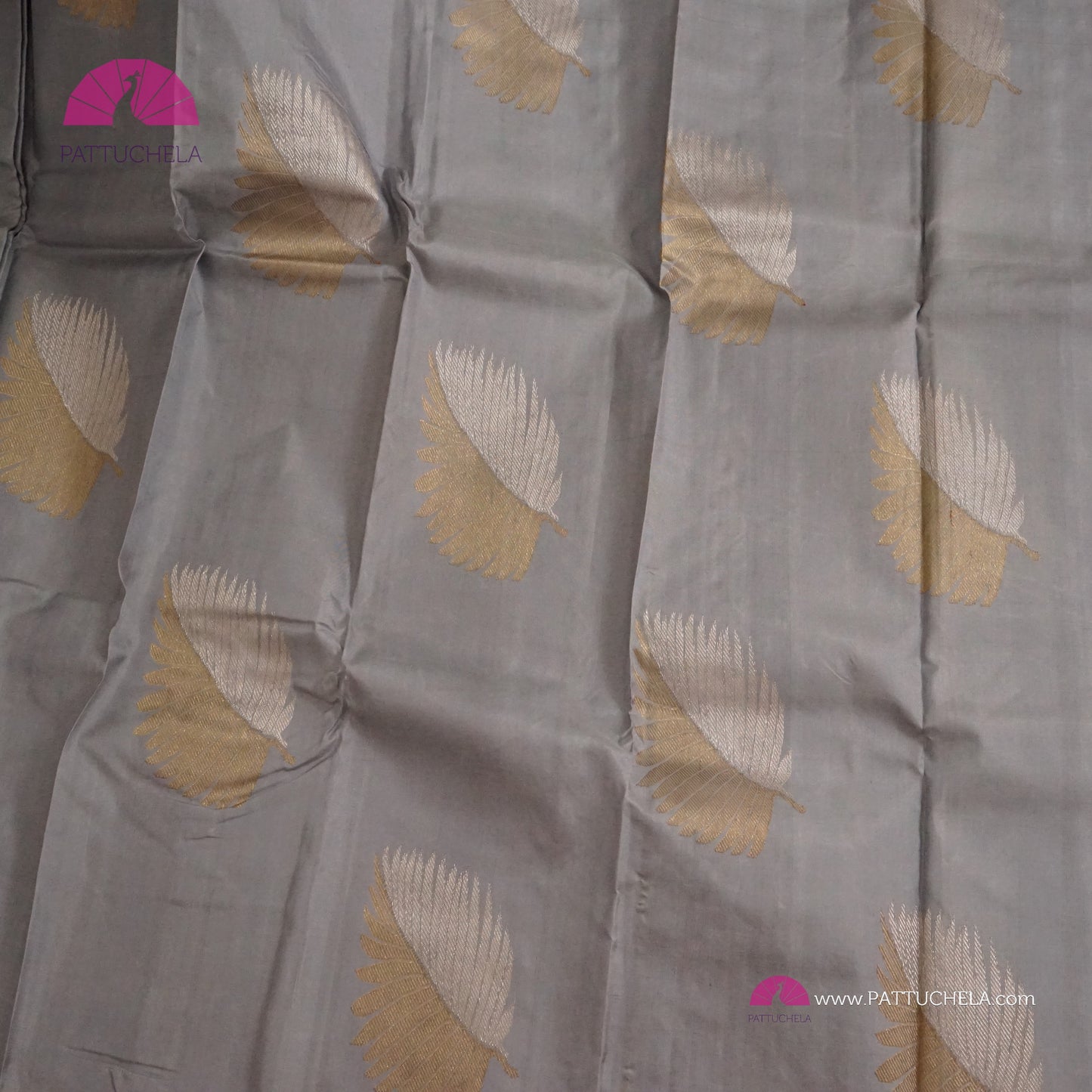 Pastel Grey Kanchipuram Handloom SILK MARK CERTIFIED Saree with Contrast Ruby Red Zari Border