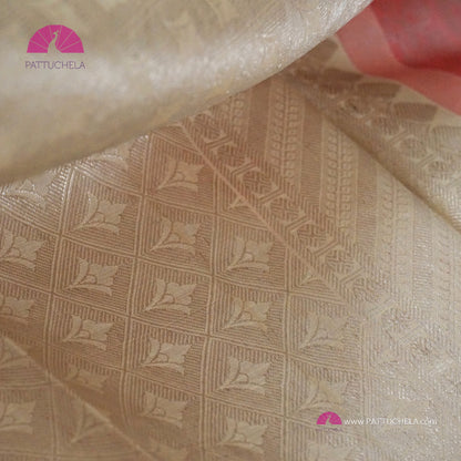 Pastel Pink Vanasingaram Kanchipuram Handloom SILK MARK CERTIFIED Saree with Off white Zari Borders