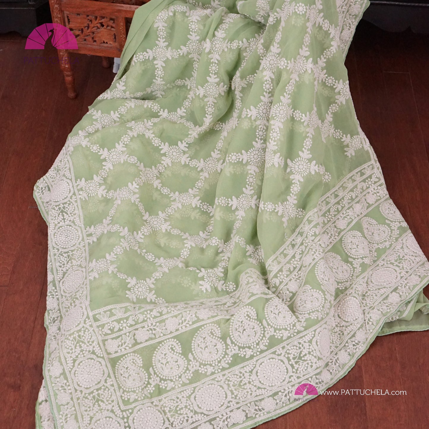 Pastel Pistachio Green Lucknawi Georgette Chikankari Saree in Geometric Pattern