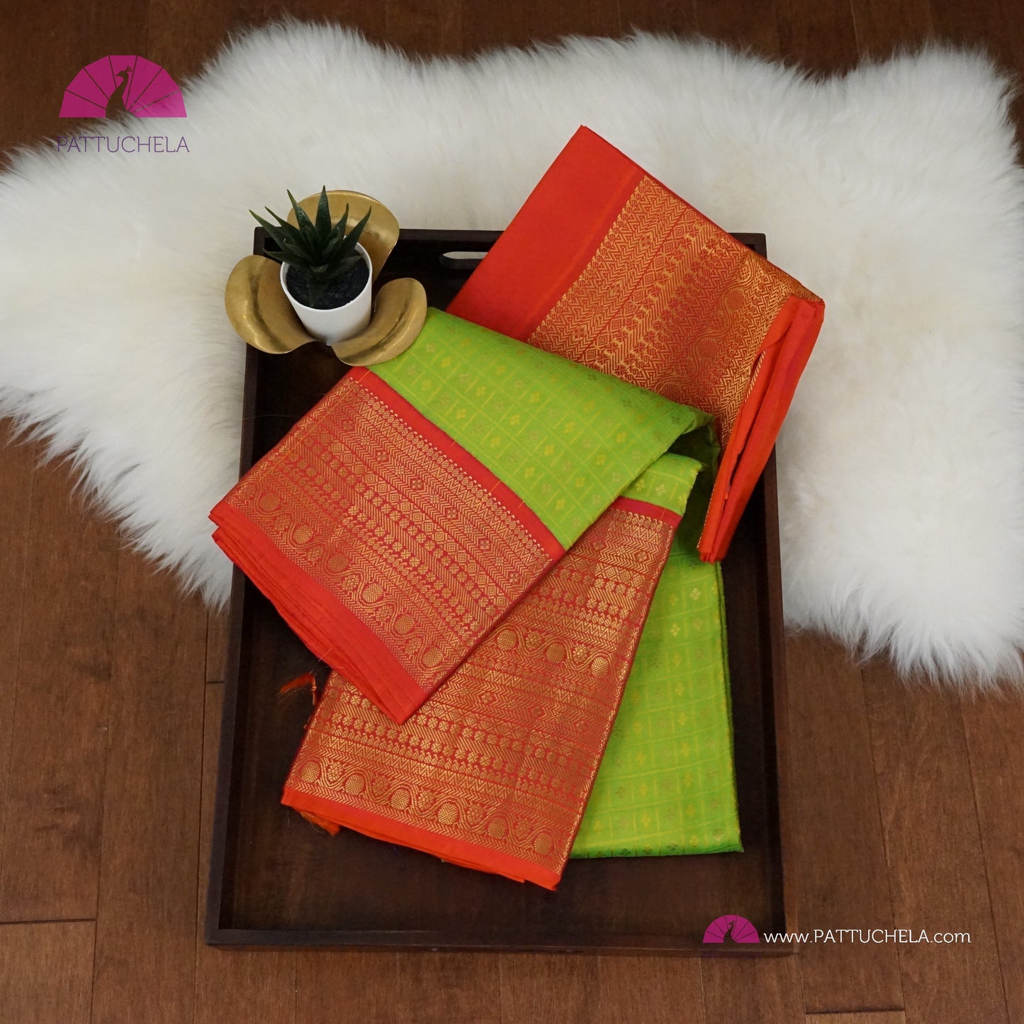 Parrot Green Kanchipuram Checks Silk Saree with Broad Reddish Pink Zari Weaved Border | Wedding Saree | Silk mark Certified | | Kanchivaram Silks