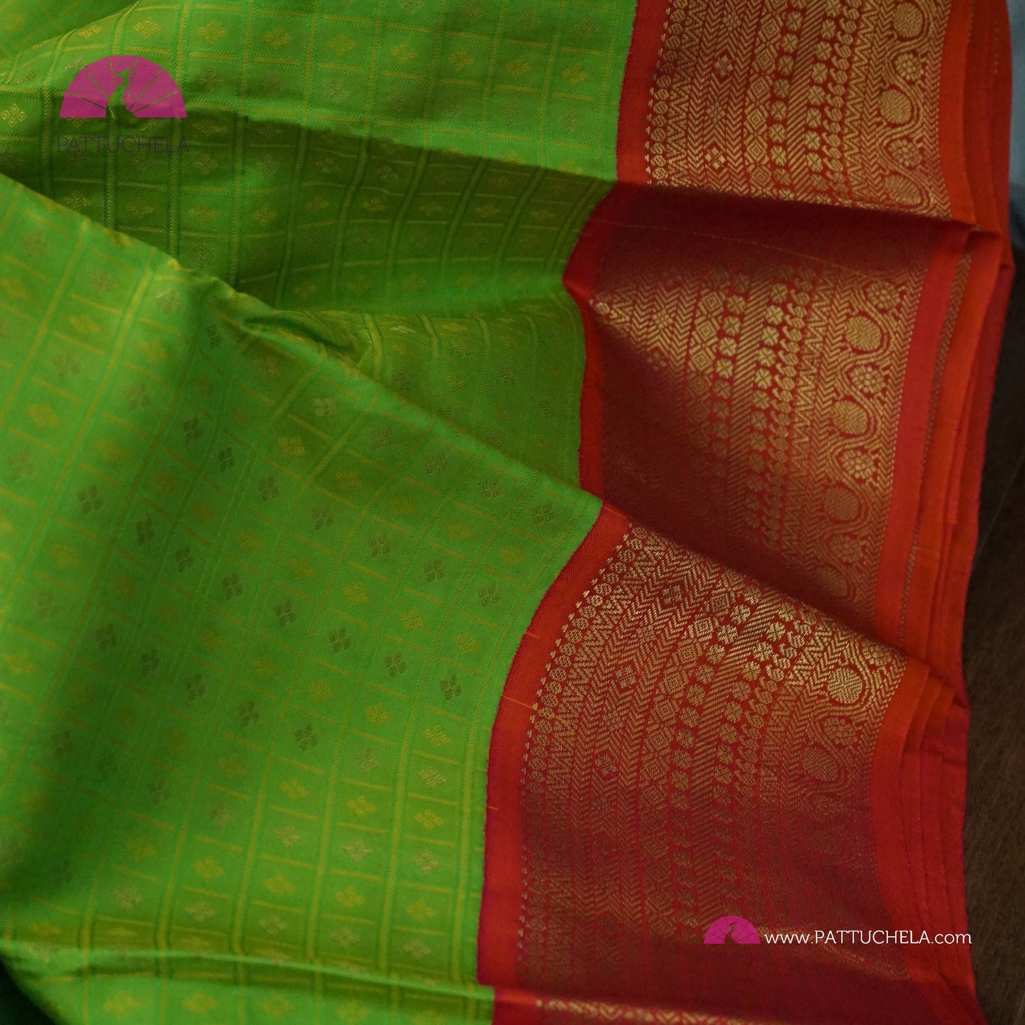 Parrot Green Kanchipuram Checks Silk Saree with Broad Reddish Pink Zari Weaved Border | Wedding Saree | Silk mark Certified | | Kanchivaram Silks