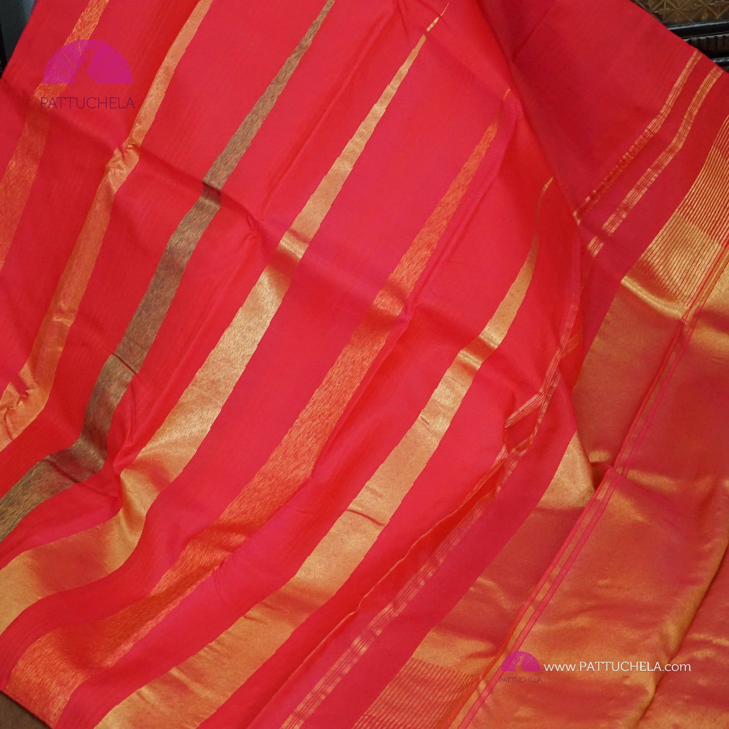 Pure Kanchipuram Handloom SILK MARK CERTIFIED Saree with contemporary Temple border Pattern in Red