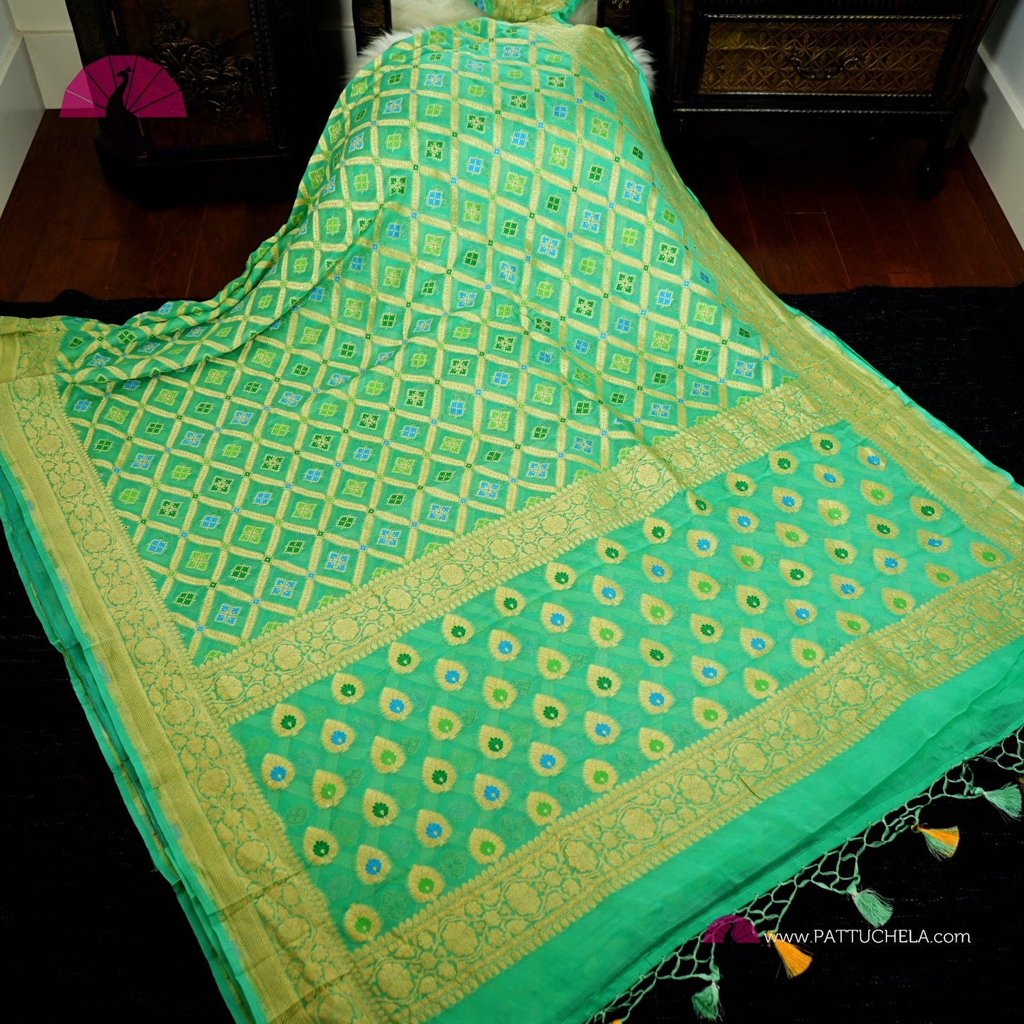 Turquoise Banarasi Georgette Silk handwoven Saree with meenakari Bandej Weaves