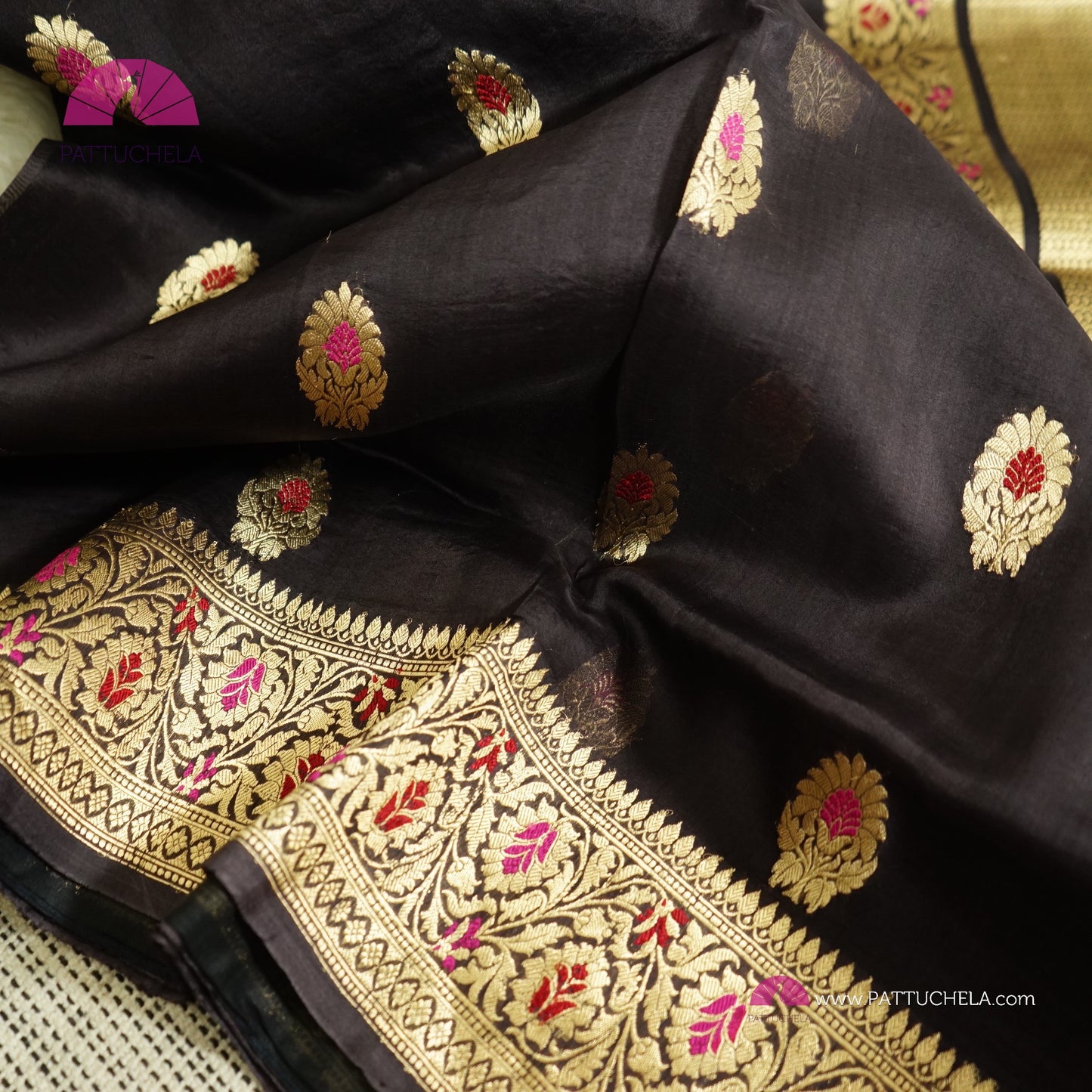 Pure Black Banarasi Kora Handloom Silk Saree with Meenakari weaves