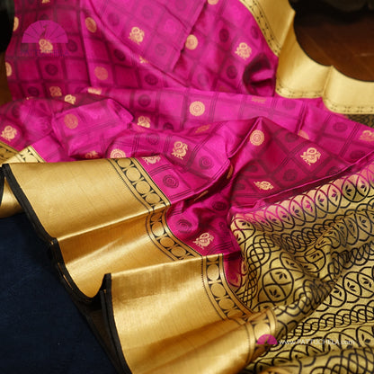 Majenta Kanchipuram Handloom SILK MARK CERTIFIED Saree with Gold Bavanchi Borders