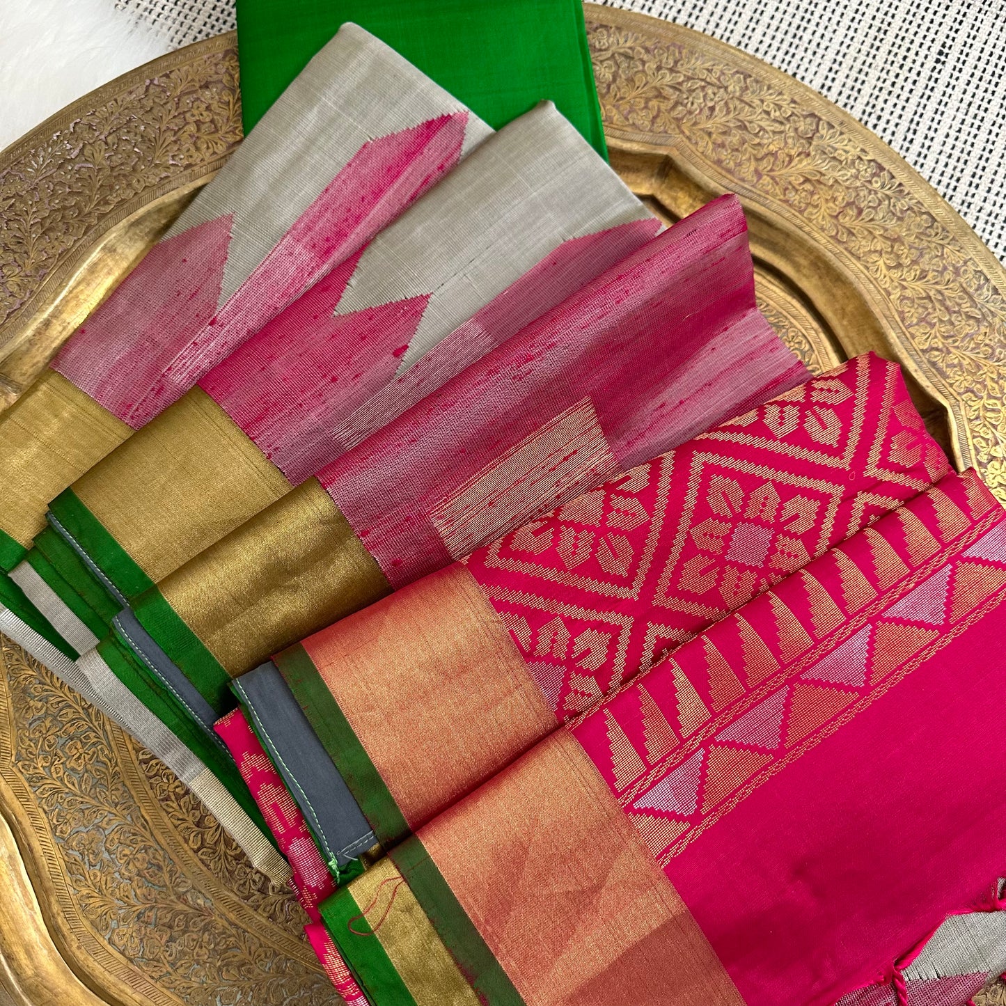 Gray and Pink Pure Kanchipuram Silk Saree with Unique Motifs | SILK MARK CERTIFIED | Wedding Saree | Kanjivaram Silks
