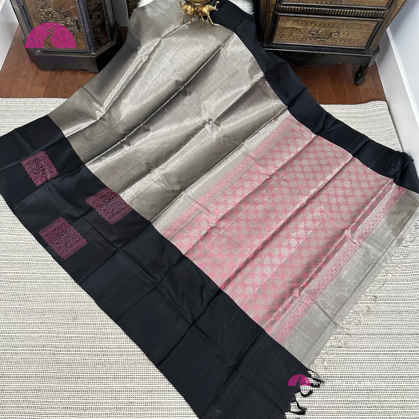 Grey Kanchipuram Handloom SILK MARK CERTIFIED Tissue Silk Saree with Black Border