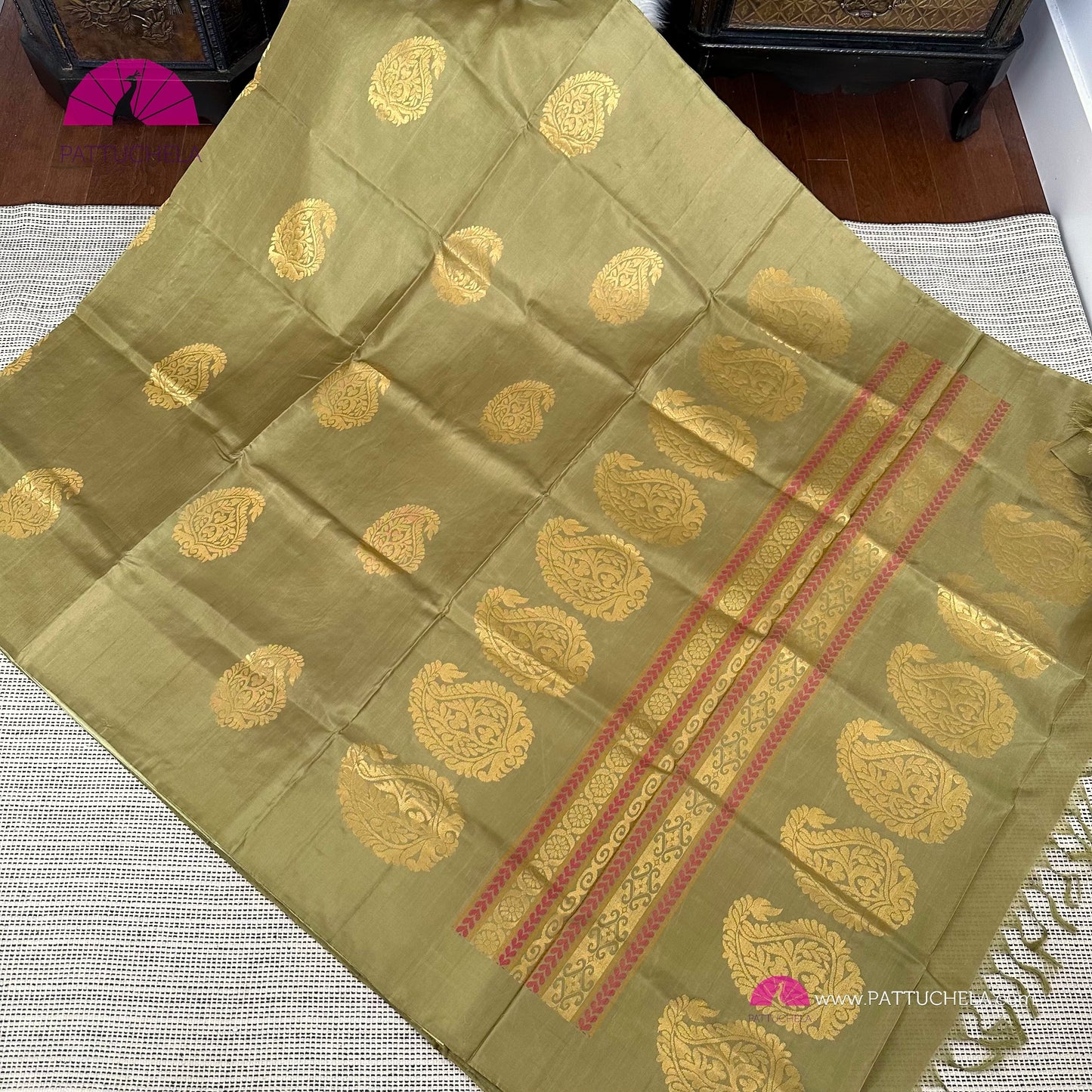 Olive Green Pure Kanchipuram Borderless Soft Silk Saree with Paisley Zari Motifs | Wedding Saree | SILKMARK CERTIFIED | Kanjivaram Silks