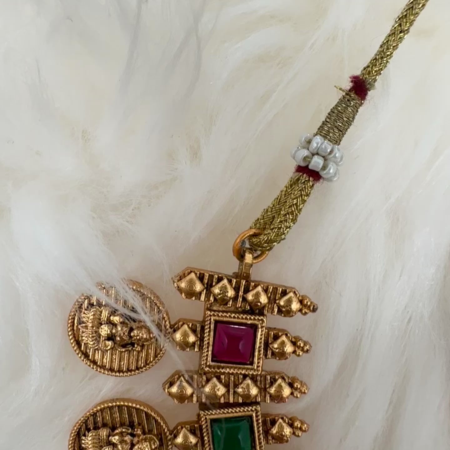 what jewellery to wear with saree - Blog
